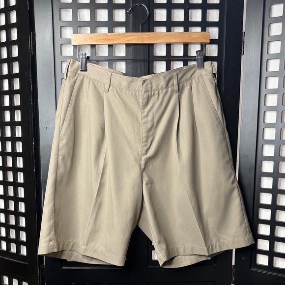 Nike Other - 🟡 Nike Golf Shorts Mens 34 Beige Tan Pleated Performance Polyester 🟡